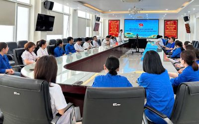 ĐOÀN THANH NIÊN BỆNH VIỆN TỔ CHỨC SINH HOẠT CHUYÊN ĐỀ: “PHÁT HIỆN VÀ XỬ TRÍ ĐỘT QUỴ NÃO TẠI CỘNG ĐỒNG”